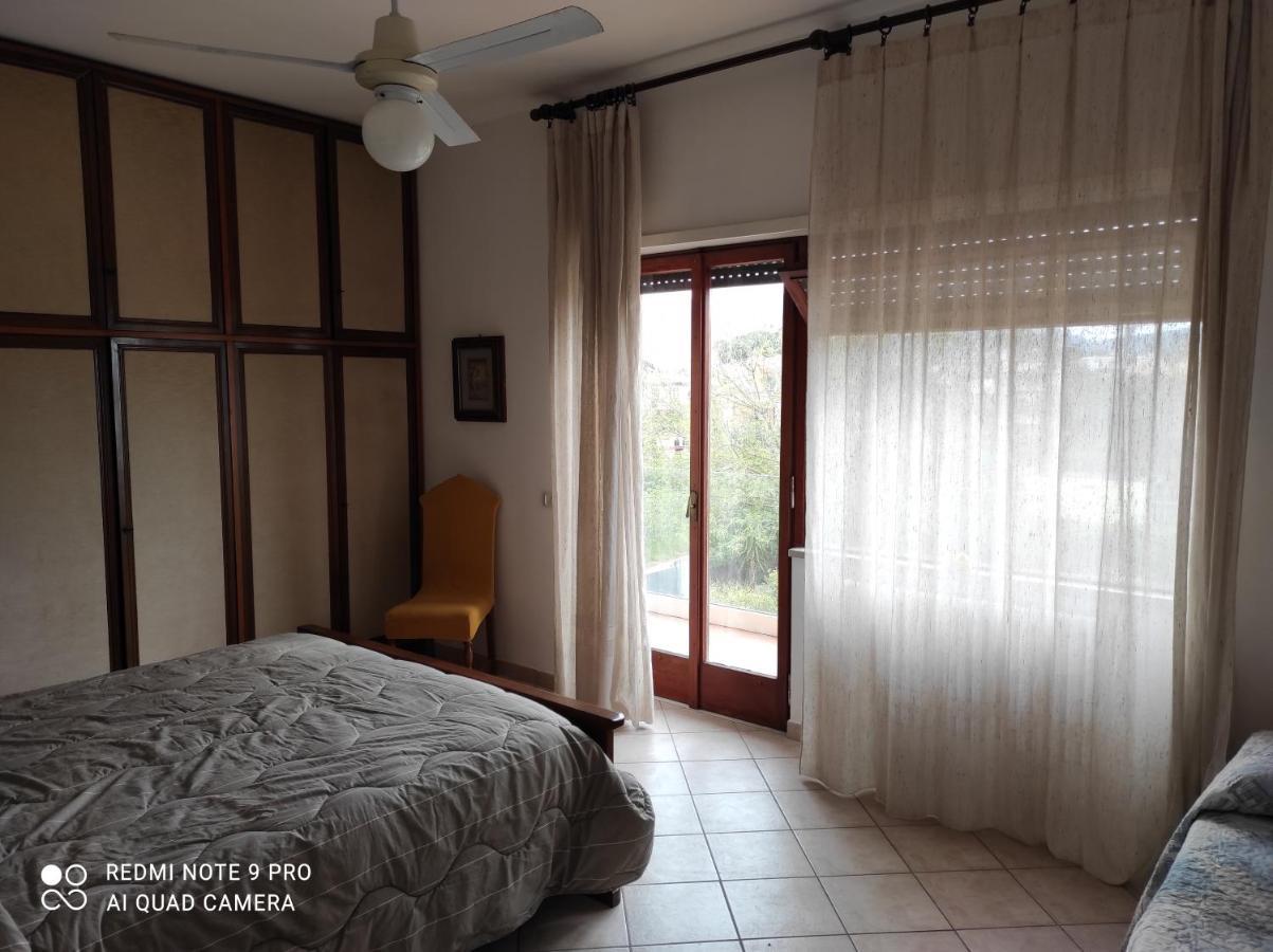 Stella Di Mare Villa แตร์ราชินา ภายนอก รูปภาพ