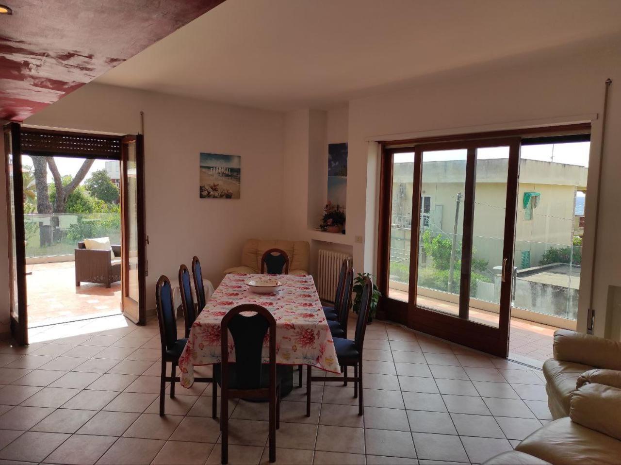 Stella Di Mare Villa แตร์ราชินา ภายนอก รูปภาพ